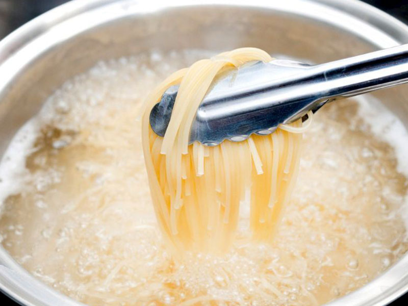 Makarnayı Haşlamak