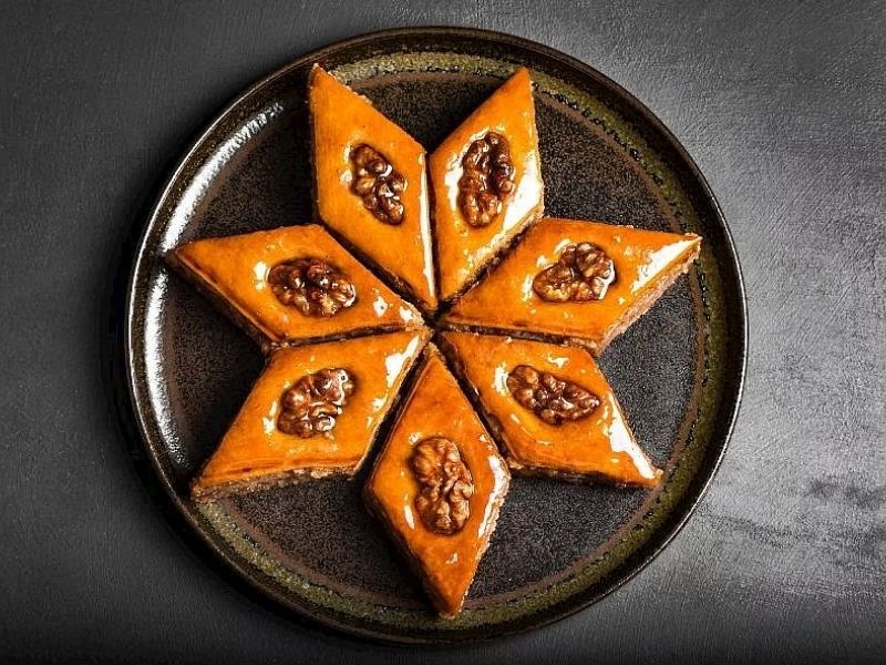 Pratik Ve Hafif Ev Baklavası Tarifi