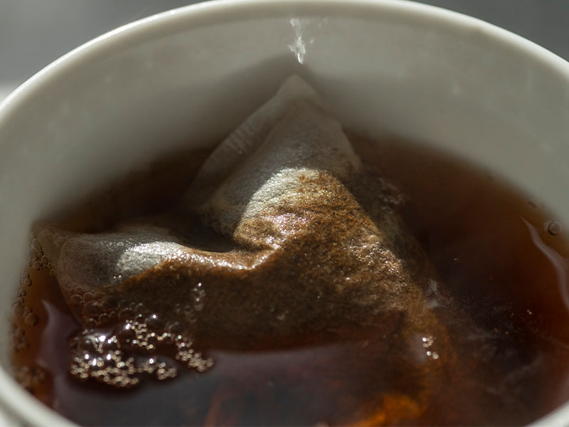 Çay Yapraklarının Yerleştirilmesi