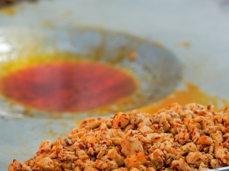 Tantuni Tavuğu Doğrama Tekniği ve Pişirme İlişkisi