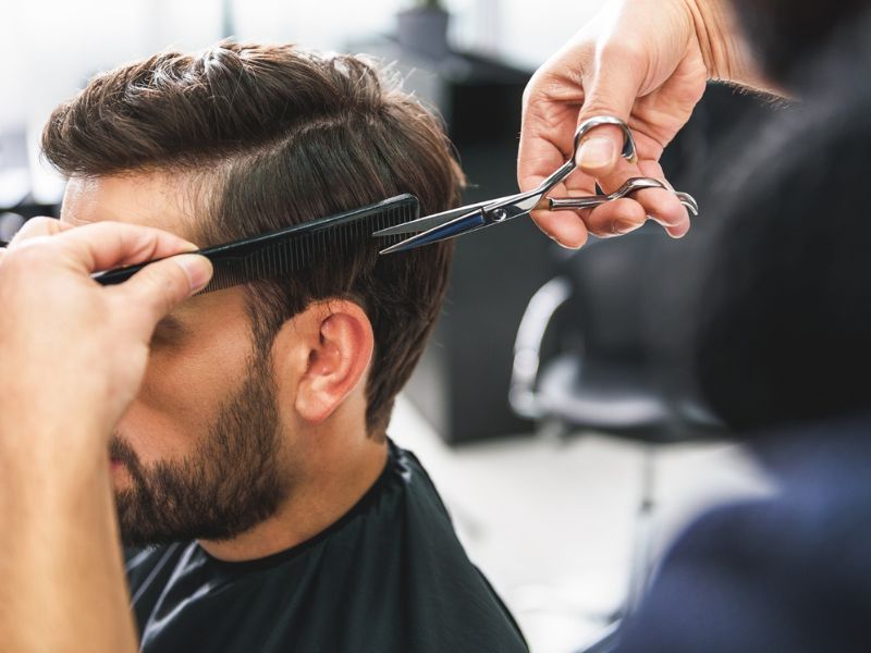 Erkekler İçin Hızlı Saç Uzatma Yöntemleri
