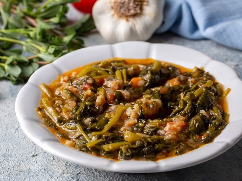 Semizotu Yemeğine Neden Pirinç Konur?