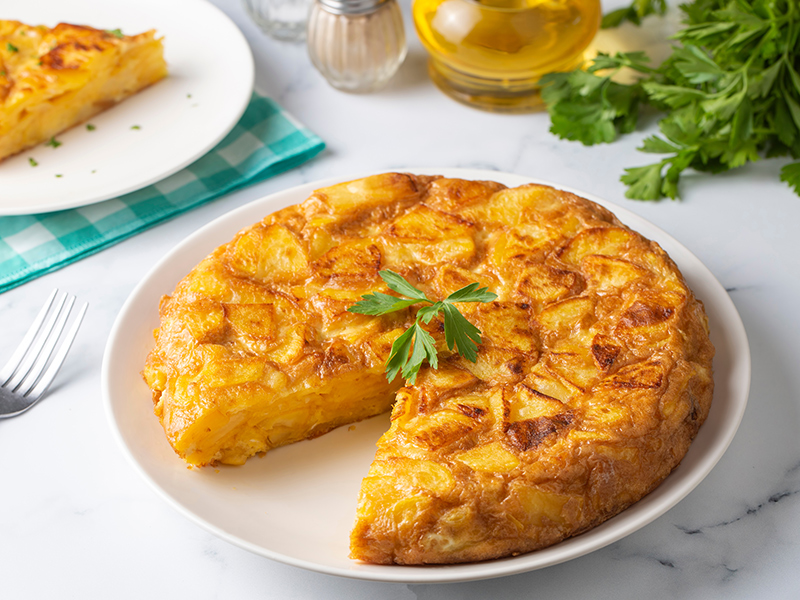 Patatesli Omlet