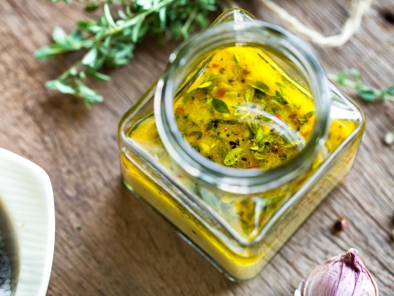 Aromatik Zenginlik: Baharatlar Ve Taze Otlar