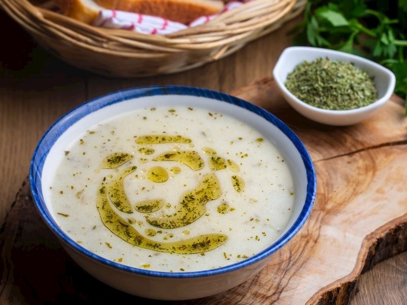 Yoğurtlu Çorba Tarifi