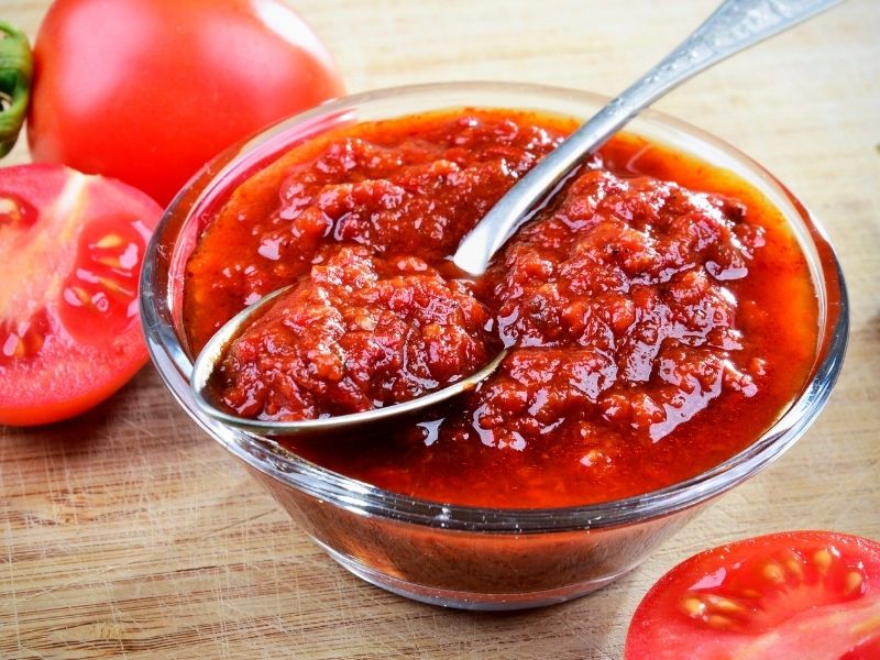 Kısık Ateşte Karamelizasyon Ve Kıvam Alma Süreci