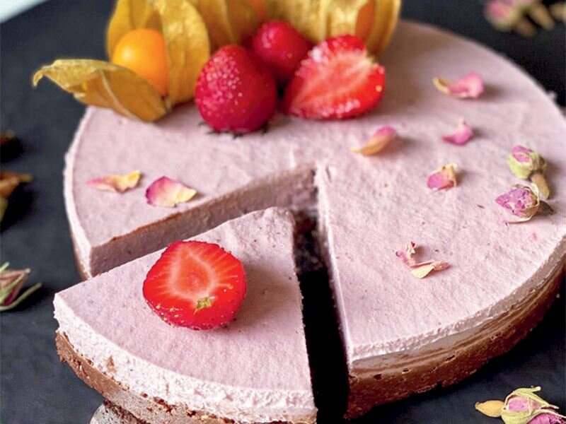 çilekli pişmeyen cheesecake