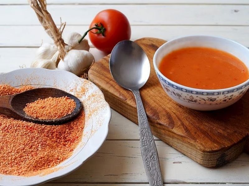 Yoğurtlu Tarhana Çorbası