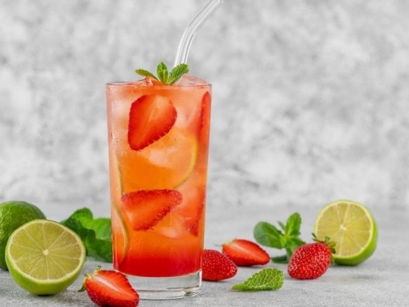 Çilekli Limonata Tarifi