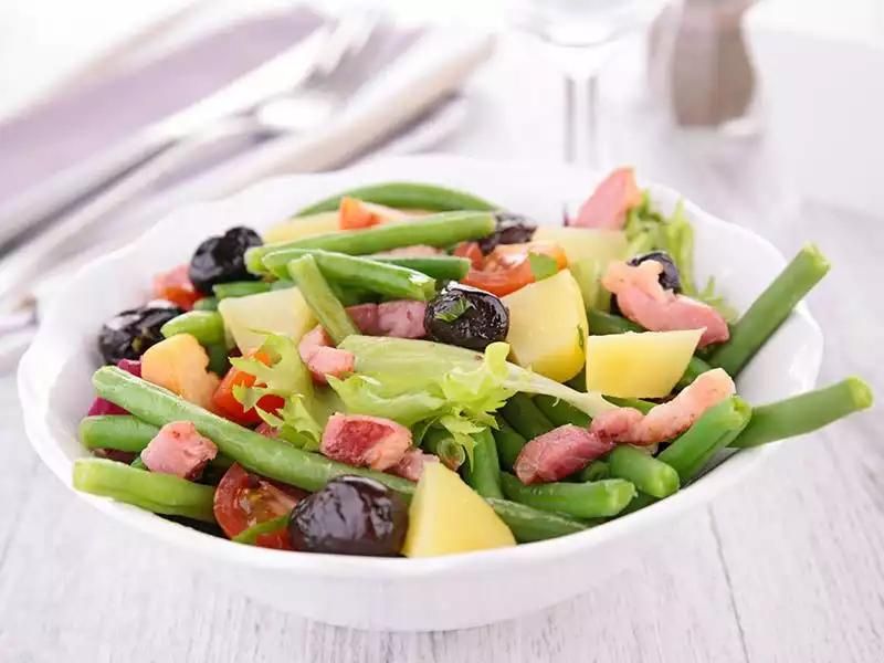 hardallı ton balığı salatası