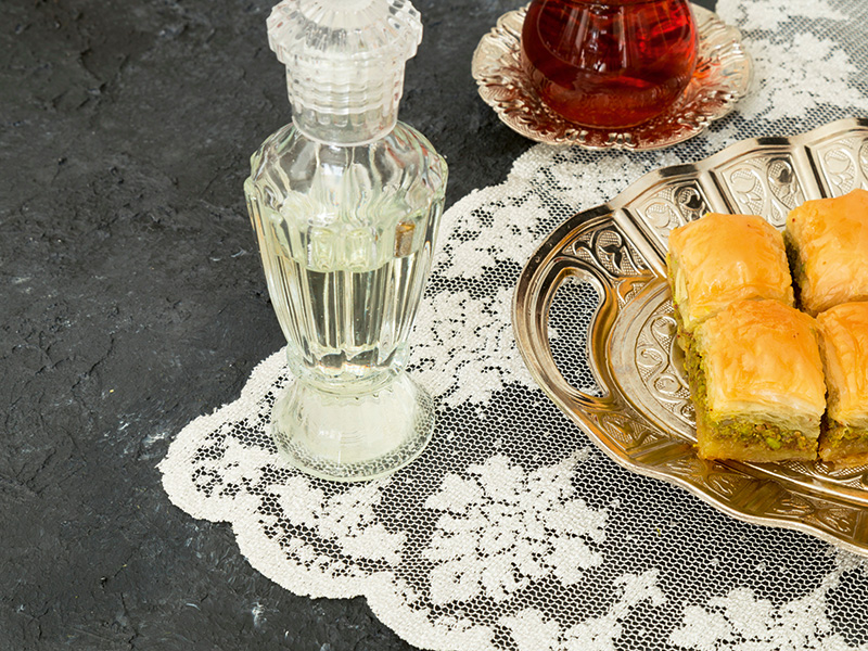 Ev yapımı limon kolonyası