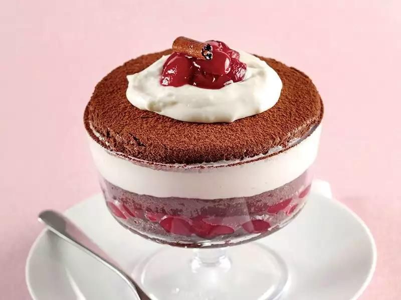 kirazlı tiramisu