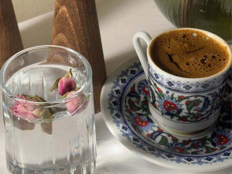 Kahvenin Tadını Bastırmadan Aromayı Yakalayın