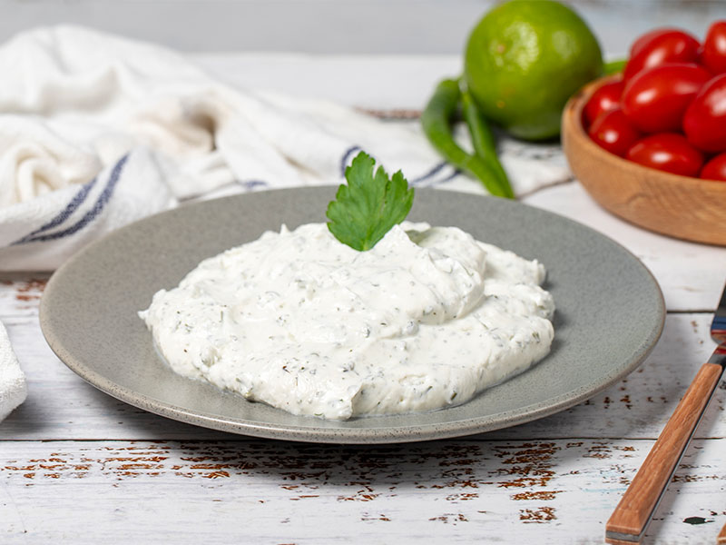sarımsaklı yoğurt sos