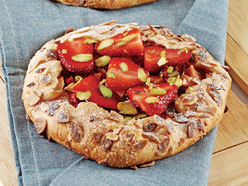 çilekli elmalı galette