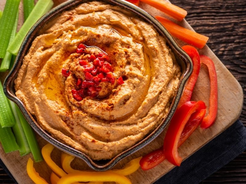 Meze Dünyasında Devrim: Fındıklı Ve Köz Biberli Tarator