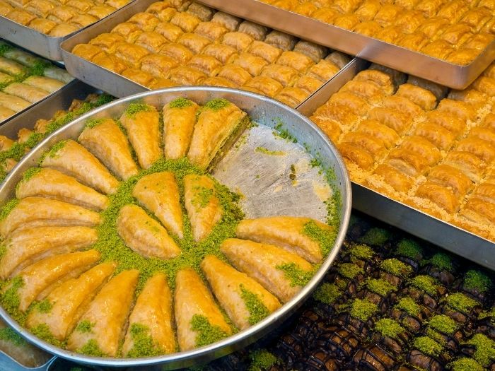 Baklavanın Parlaklığını Artırıyor
