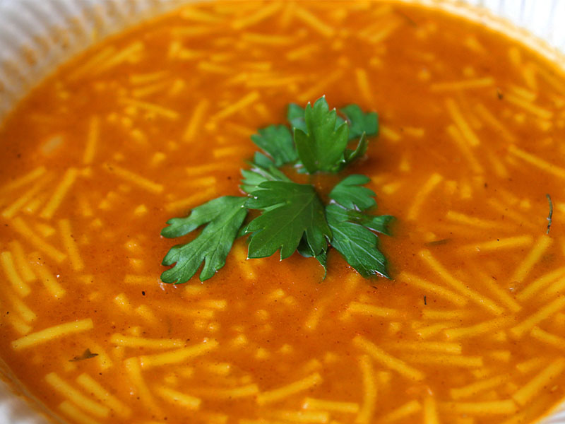 Şehriyenin Suya Eklenmesi