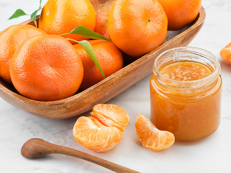 Mandalinaları acılığından arındırmak için doğru ıslatma yöntemini kullanın