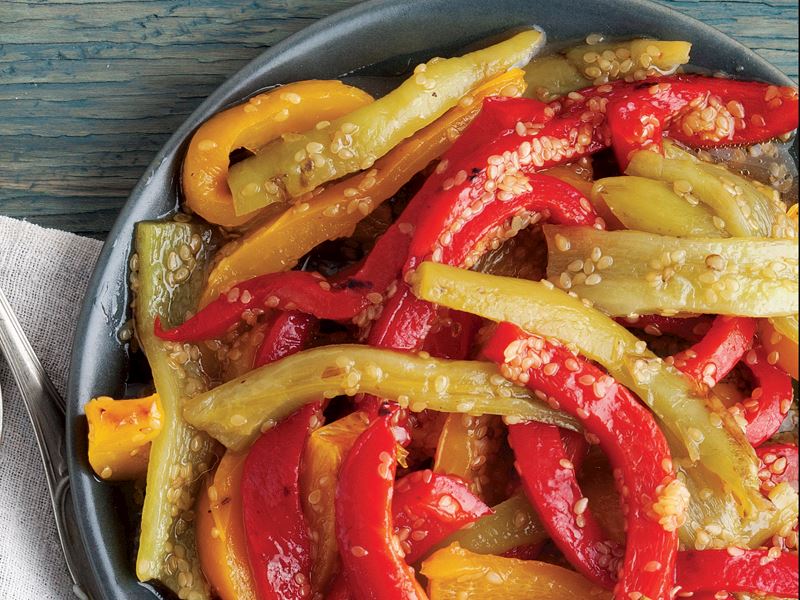 közlenmiş biber salatası
