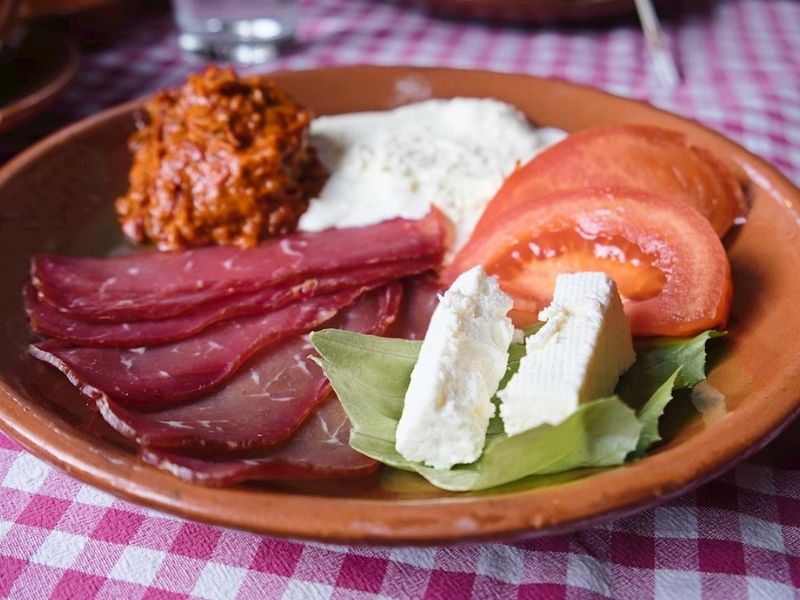 Užička Pršuta (Sırbistan) – 3.9