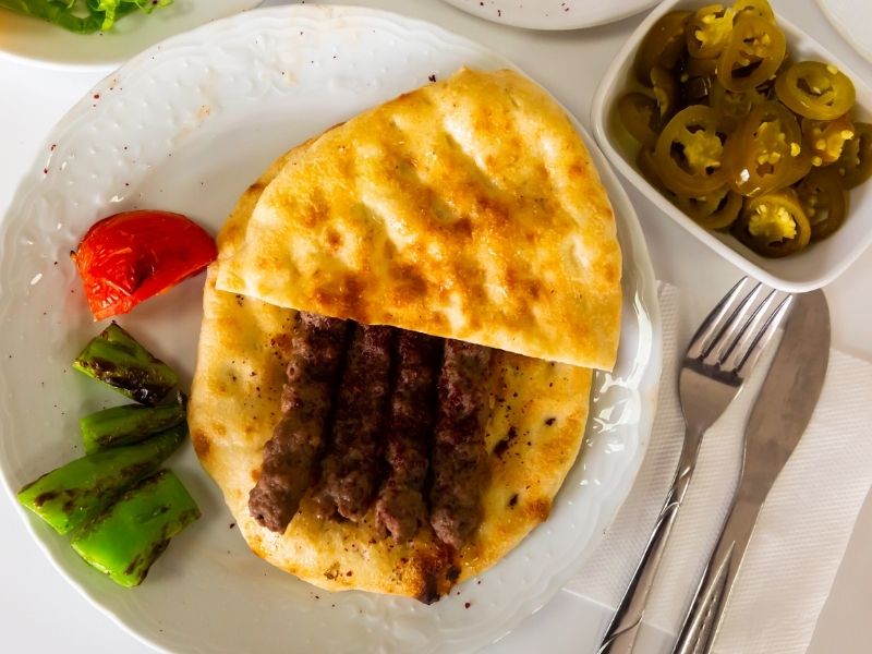 Dövme Demir Şişlere Takma Ve Dinlendirme Tekniği