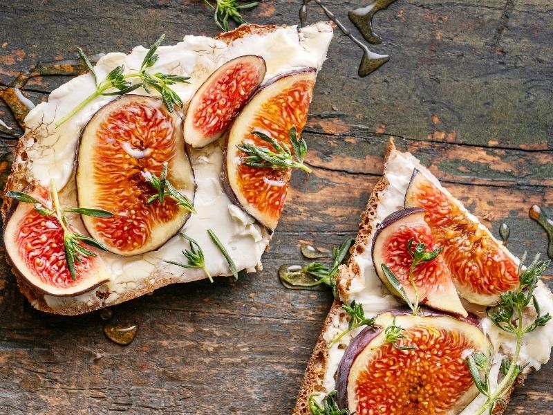 Büş Peynirli Kanepe