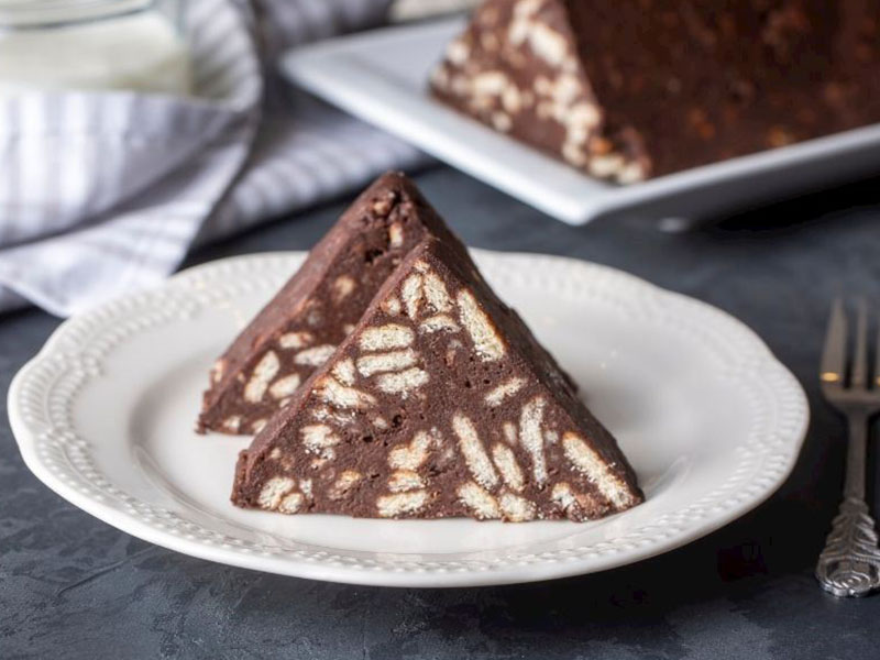 Fırınsız Bisküvili Mozaik Pasta