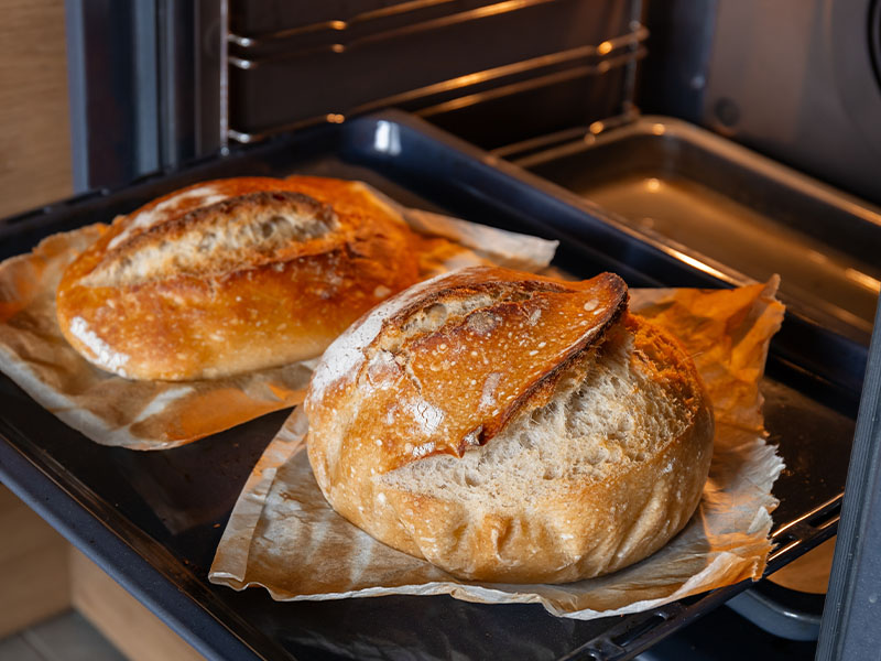 Hamurun yeterince yoğrulması çok önemlidir