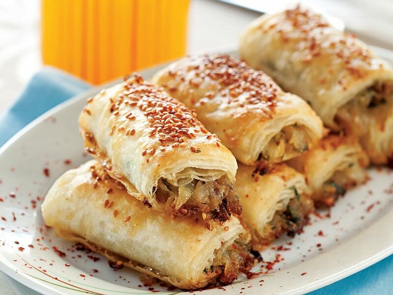 soğanlı çıtır börek