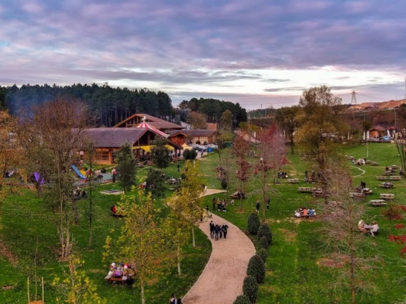 Kemerburgaz kent ormanı