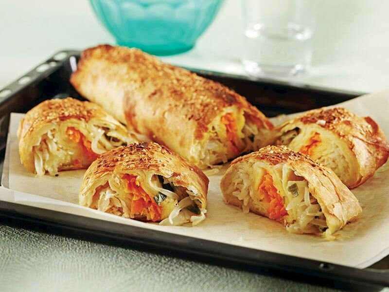 lahanalı havuçlu börek