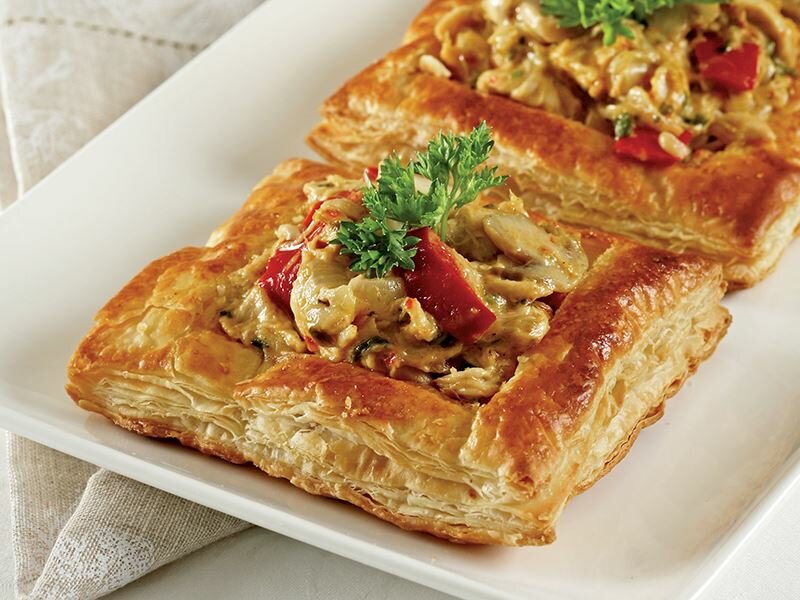 tavuk etli milföy börek