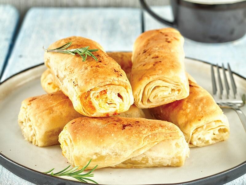 cevizli tahinli börek