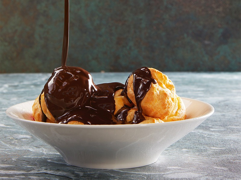 çikolatalı profiterol