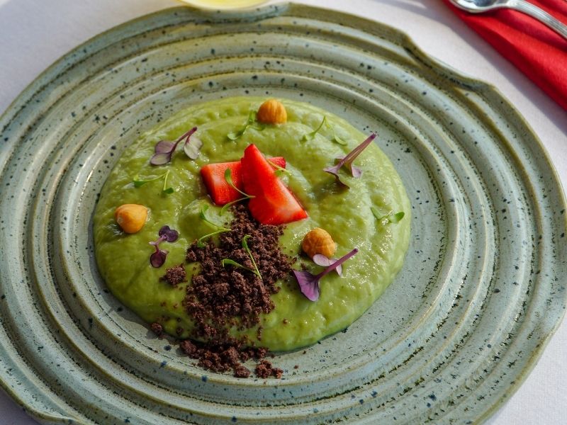 fesleğenli muhallebi