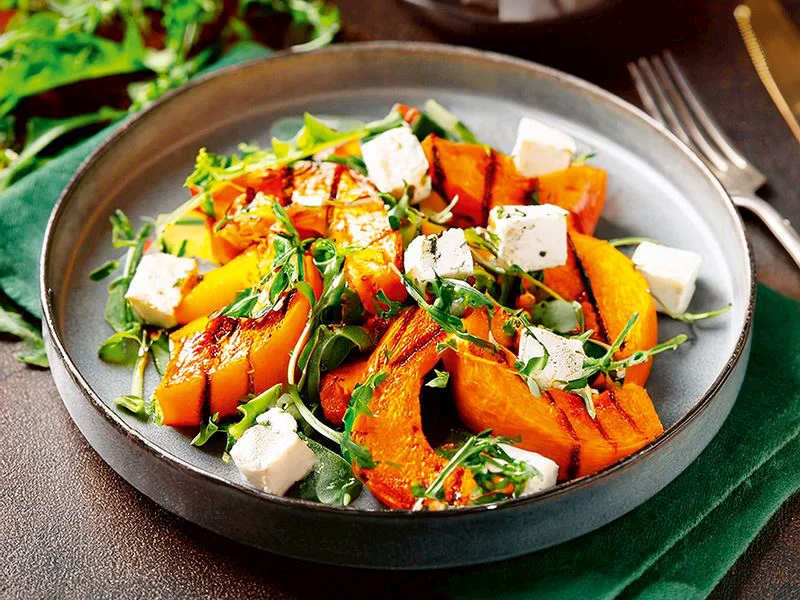 Bal Kabaklı Keçi Peynirli Salata