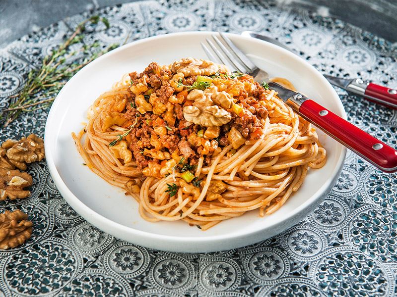 Cevizli spagetti bolonez