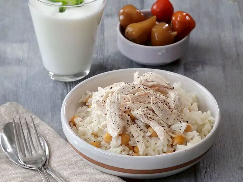 Chicken & Rice With Chickpeas