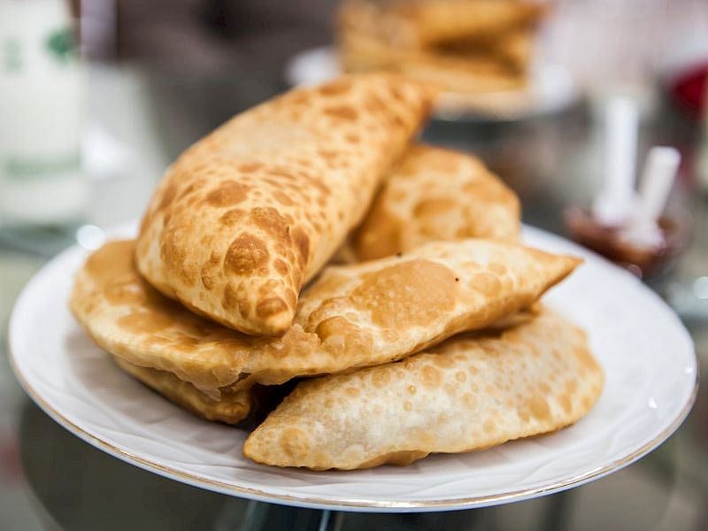 DIŞI ÇITIR İÇİ SULU Çİ BÖREK TARİFİ