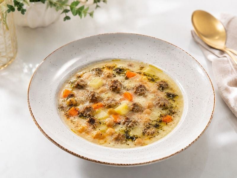 EKŞİLİ KÖFTELİ ÇORBA TARİFİ