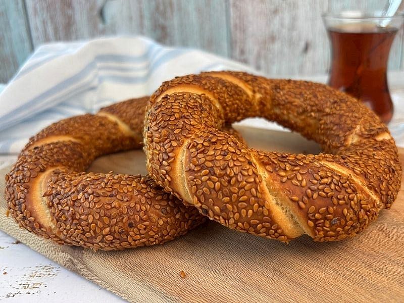 Kahvaltıya Çıtır Çıtır Sütlü Simit Tarifi
