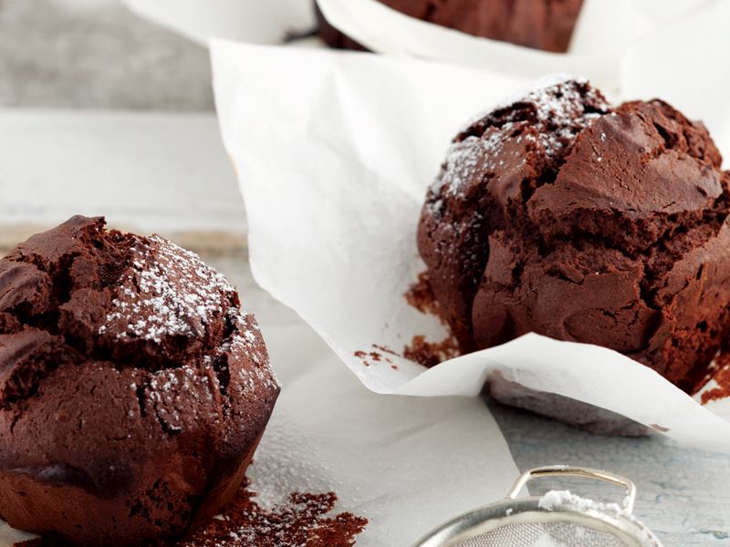 Kestane unlu ve çikolatalı muffin
