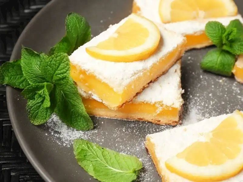 Lemon Blondie