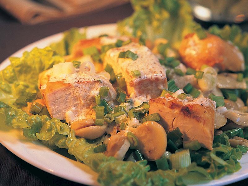 Mantarlı Tavuk Salatası