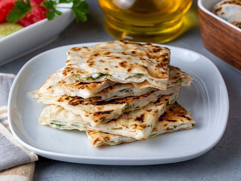 Oklavasız İncecik Açılan Gözleme Tarifi