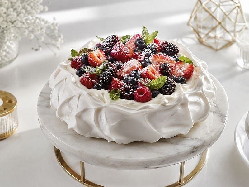 ORMAN MEYVELİ PAVLOVA TARİFİ