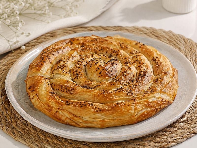 Patatesli Kıvrık Börek Tarifi
