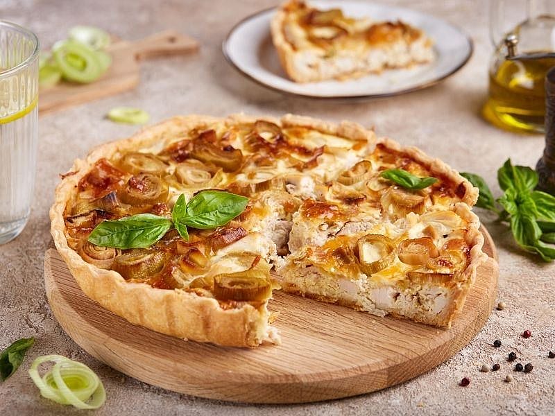 PIRASALI TAVUKLU KİŞ TARİFİ