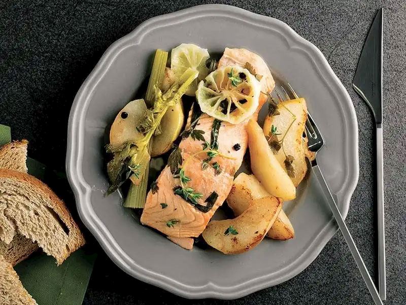 Salmon With Pears